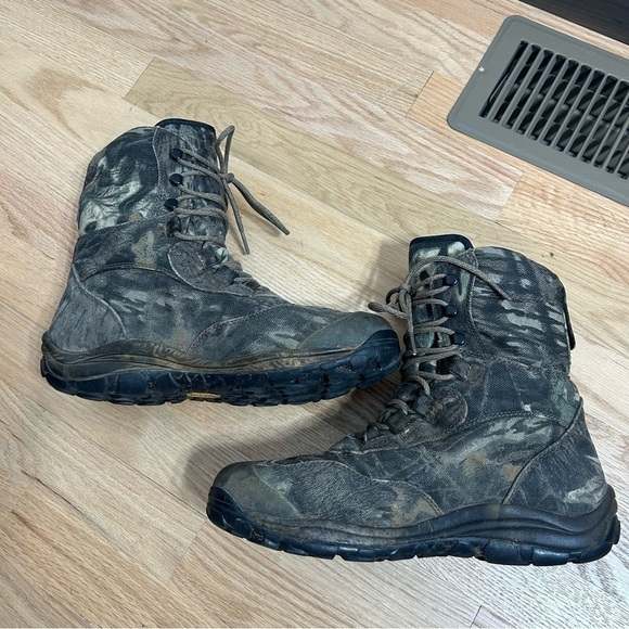 Cabela’s Camouflage Dryplus Scent Eliminator Boots Sz 8D Green Tan Hunting